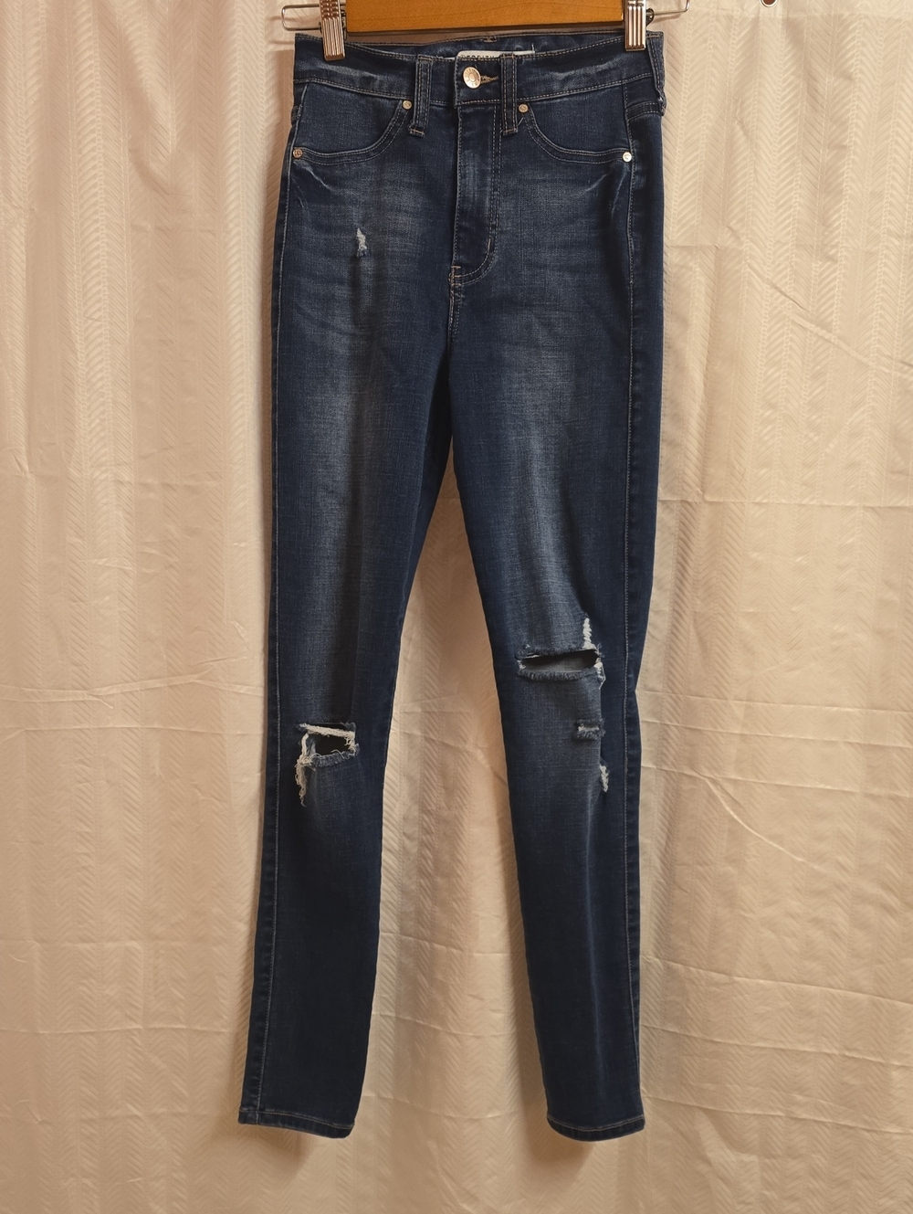 Celebrity Pink Jeans Women's Size 1 Juniors Blue High-Rise Ankle Skinny Jean Rip